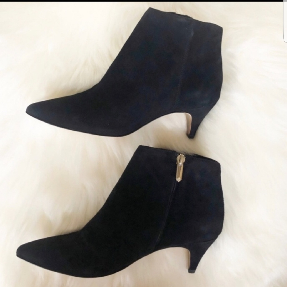 Sam edelman genuine suede leather kinzey booties